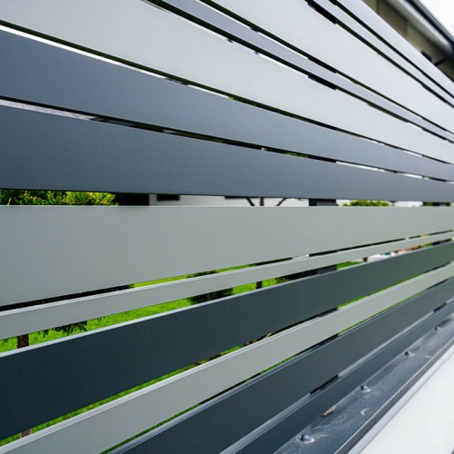 Aluminium fence - RAL 7016/7005