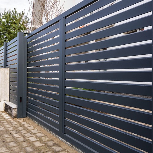 Aluminium fence - RAL 7016