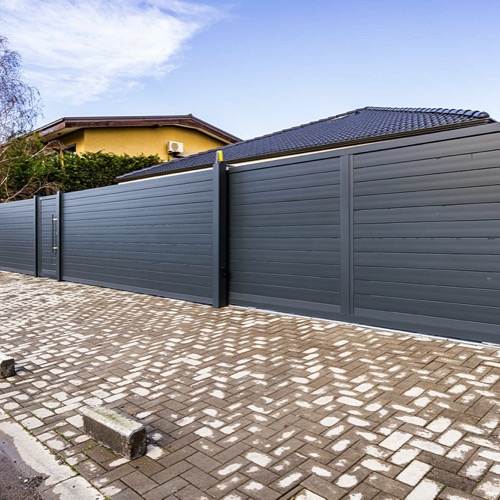 Aluminium fence - RAL 7016