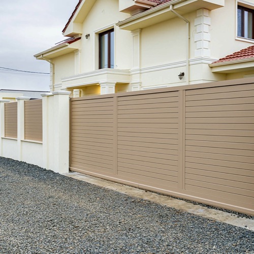 Aluminium fence - RAL 1019