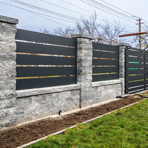 Aluminium fence - RAL 7016