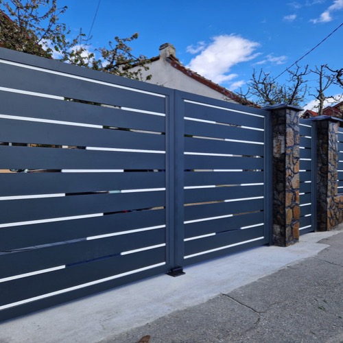 Aluminium fence - RAL 7016/9006