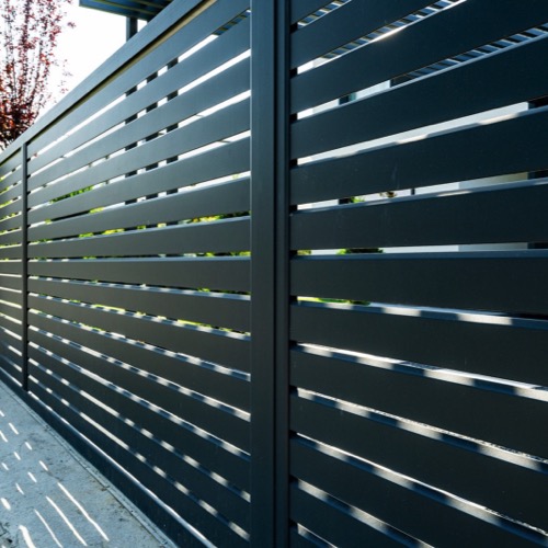 Aluminium fence - RAL 7016