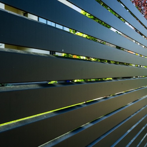 Aluminium fence - RAL 7016