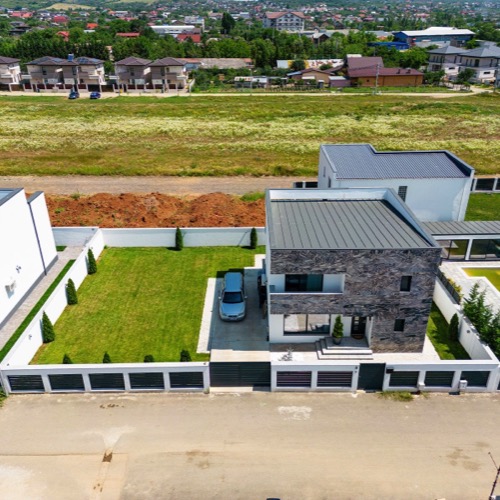 Aluminium fence - RAL 7016
