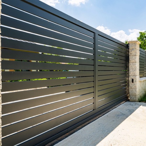 Aluminium fence - RAL 7016