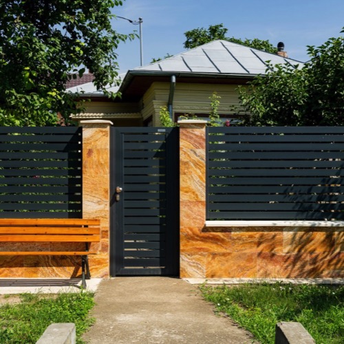 Aluminium fence - RAL 7016