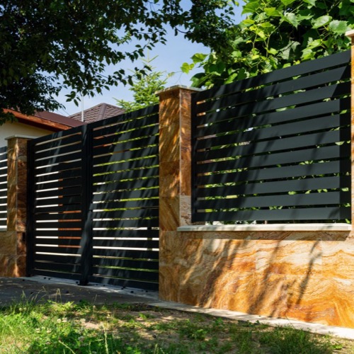 Aluminium fence - RAL 7016