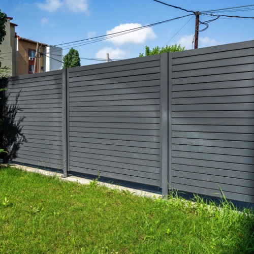 Aluminium fence - RAL 7024