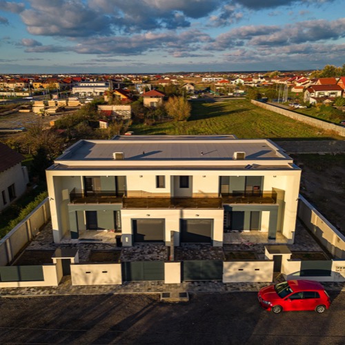 Aluminium fence - RAL 7016
