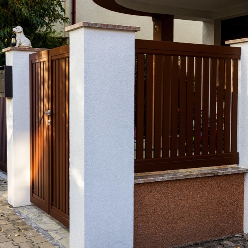 Aluminium fence - RAL 8011