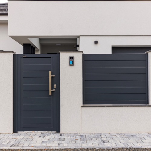 Aluminium fence - RAL 7016