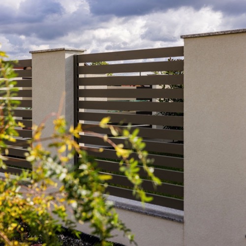 Aluminium fence - RAL 7039