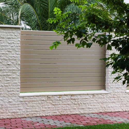 Aluminium fence - RAL 1019/1015