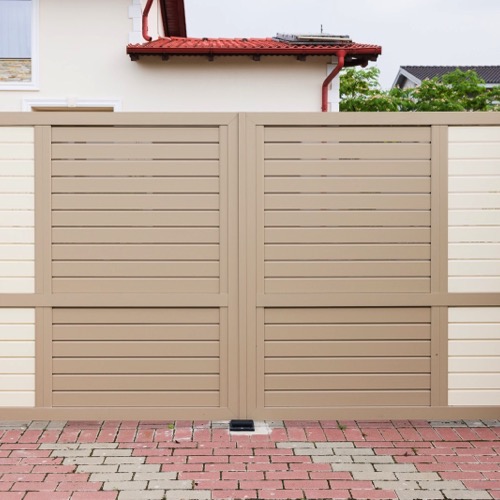 Aluminium fence - RAL 1019/1015