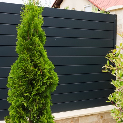 Aluminium fence - RAL 7016