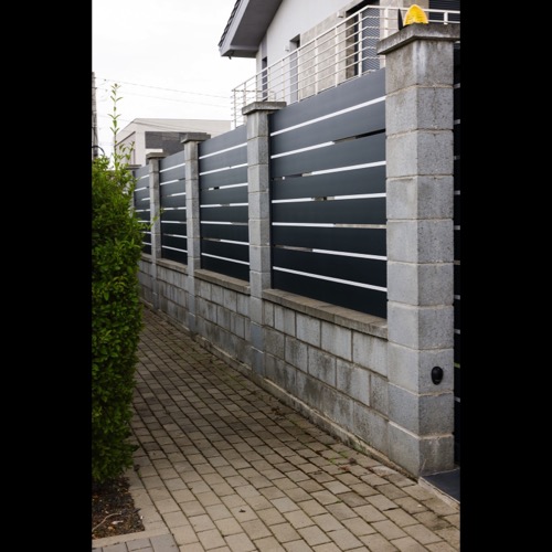 Aluminium fence - RAL 7016/9016