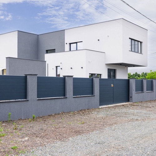 Aluminium fence - RAL 7016