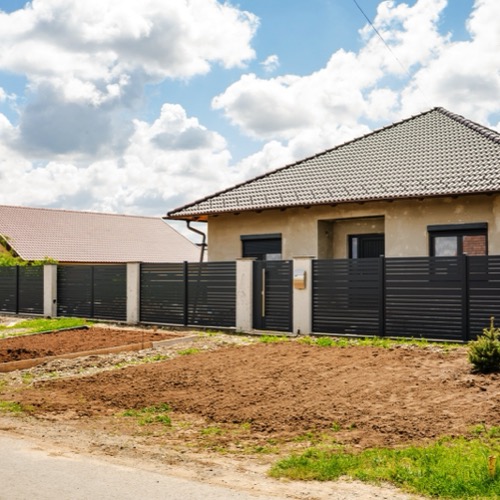 Aluminium fence - RAL 7016
