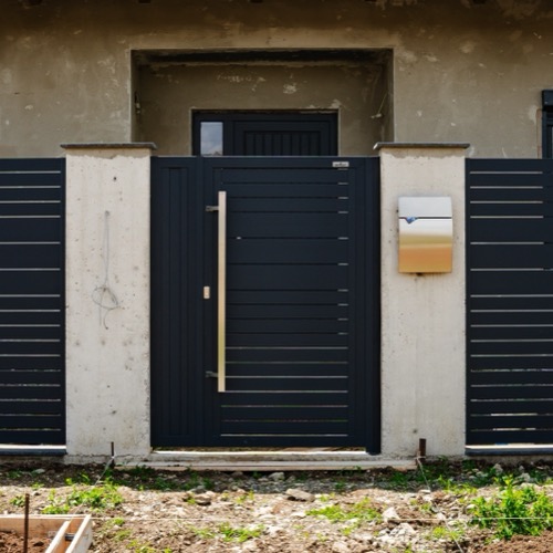 Aluminium fence - RAL 7016