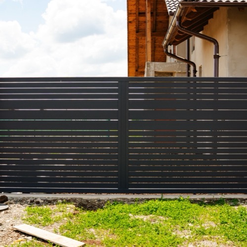 Aluminium fence - RAL 7016