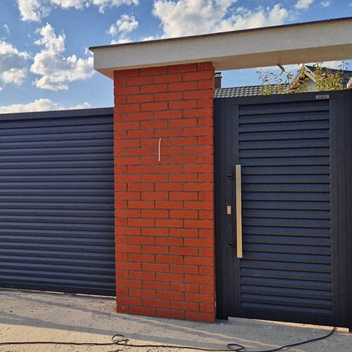 Aluminium fence - RAL 7016
